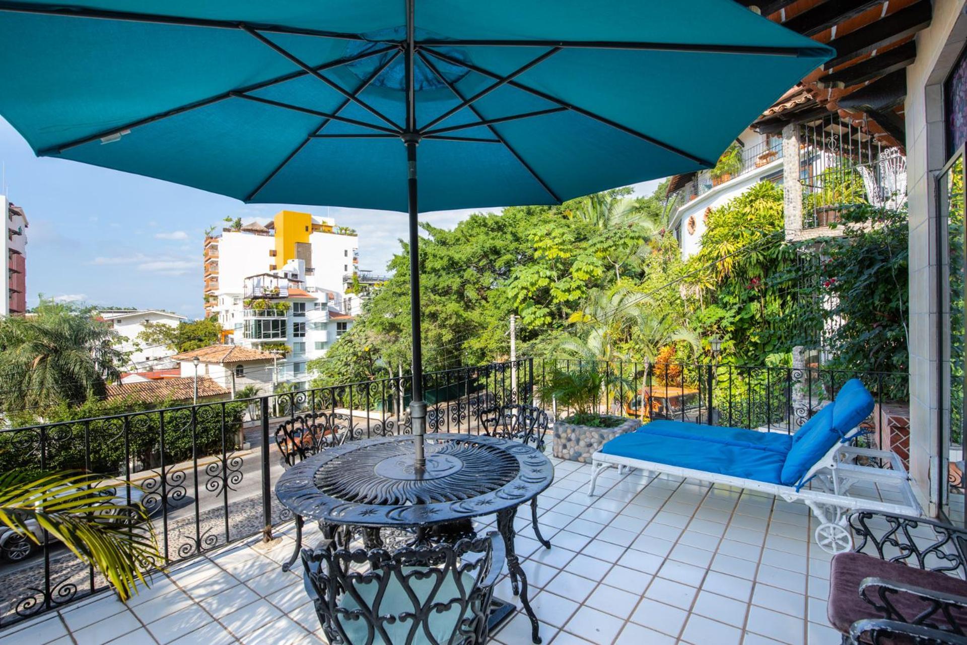 Casa Anita Aparthotel Пуерто Валярта Екстериор снимка